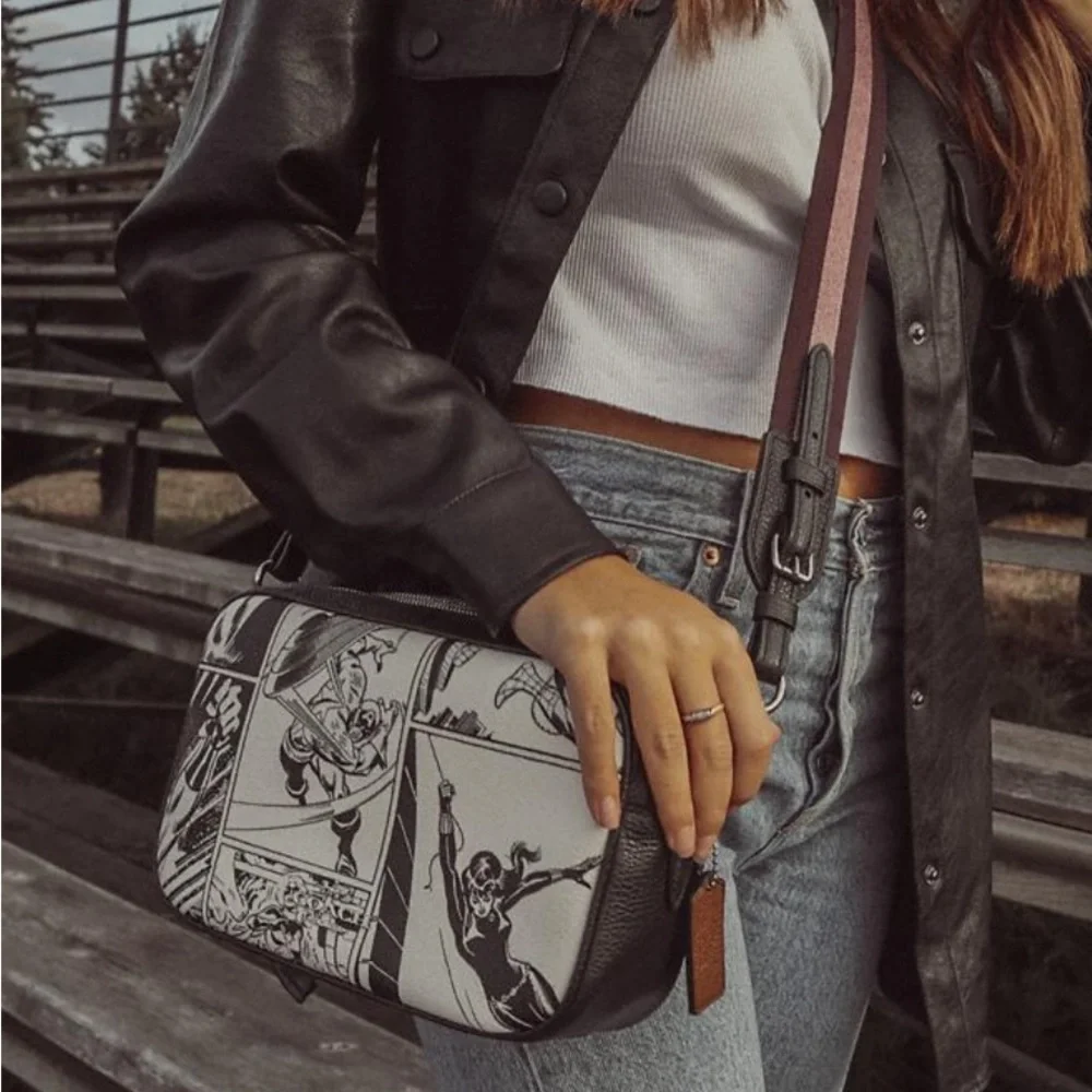 Coach Marvel Jes Crossbody Captain America Black Widow Comic Book Print Purse - Picture 15 of 16